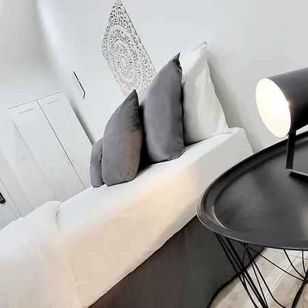 Couette-café Excelsior *