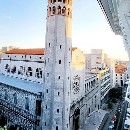 Excelsior ترييستي